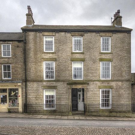 Skeldale House 'All Creatures Great & Small' By Maison Parfaite - Luxury Apartments & Studios In Askrigg, Yorkshire Dales Exterior foto